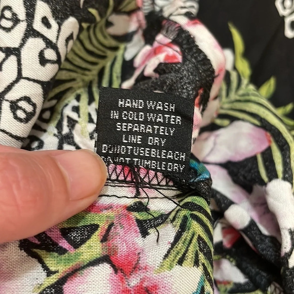 RAVIYA Floral-Print Swim Cover-Up Dress size Medium NWT - Picture 10 of 11